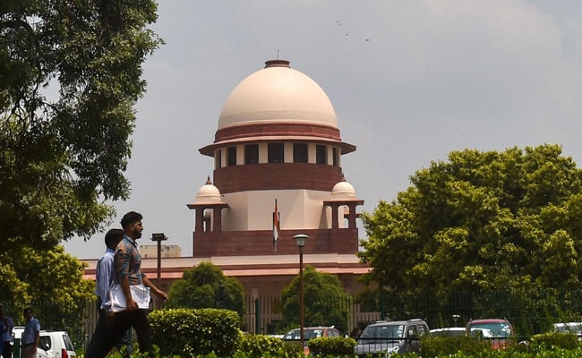 Supreme Court Seeks Common Compilation Of Arguments In Delhi Services Case