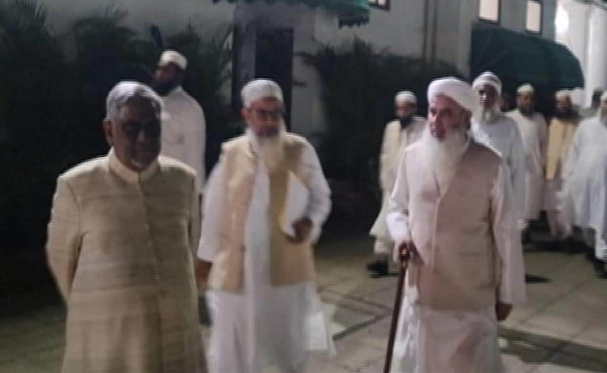?Different Amit Shah?: Muslim Leaders? Praise After Meeting Over Clashes