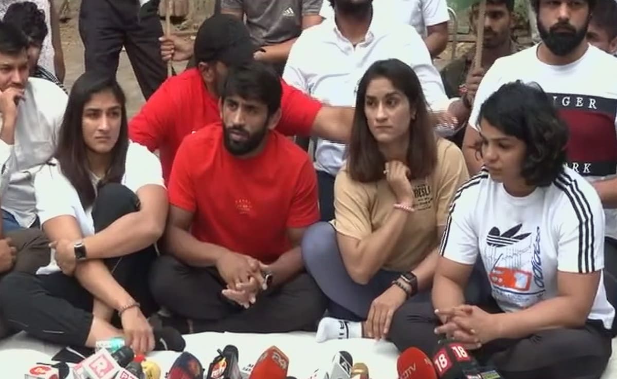 ?Will Eat And Sleep Here Until??: Protesting Top Wrestlers Back In Delhi