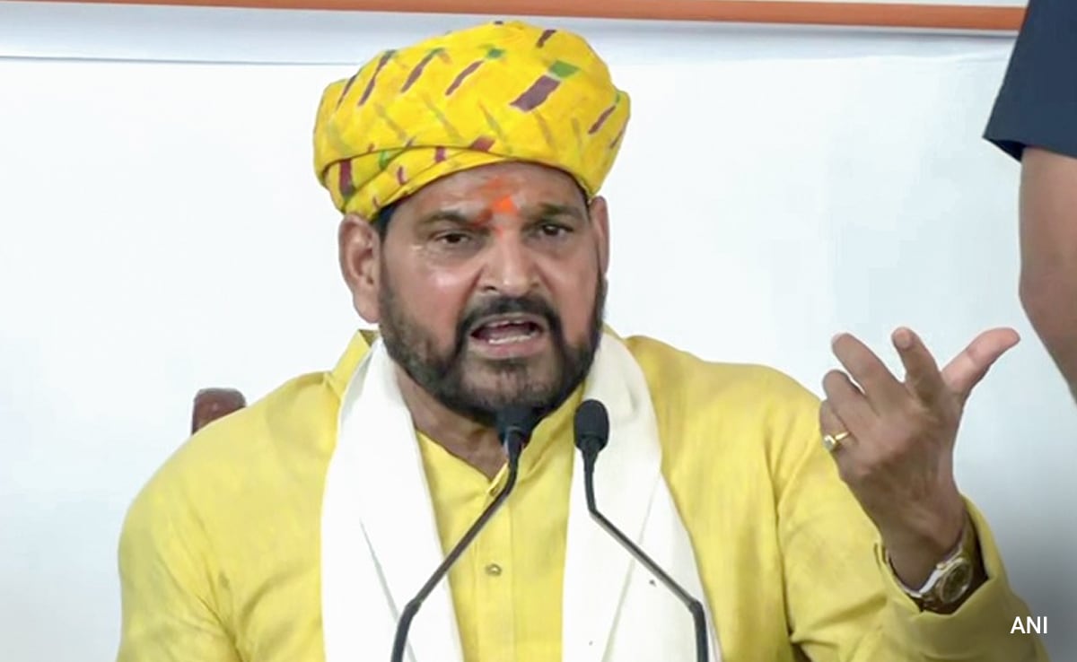 Bajrang Punia, Vinesh Phogat In Asian Games Without Trials Unfortunate: Wrestling Body Chief