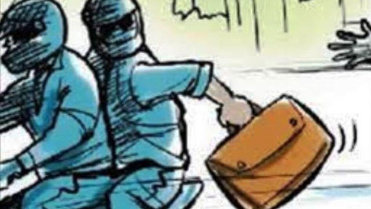 UP: पुलिस वालों ने व्यापारी को लूटा, दो दरोगा और कॉन्स्टेबल ने दिया वारदात को अंजाम