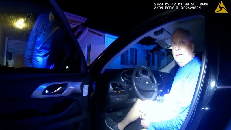 Body cam footage shows off-duty Oklahoma City police captain asking officer to turn off body camera during alleged DUI stop | CNN