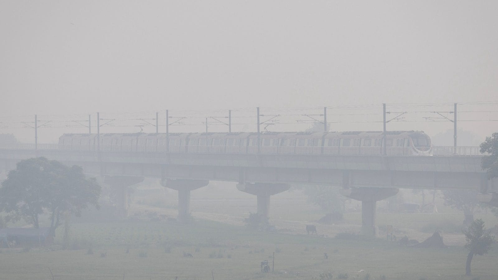 Delhi Records Seasons Best Air Quality