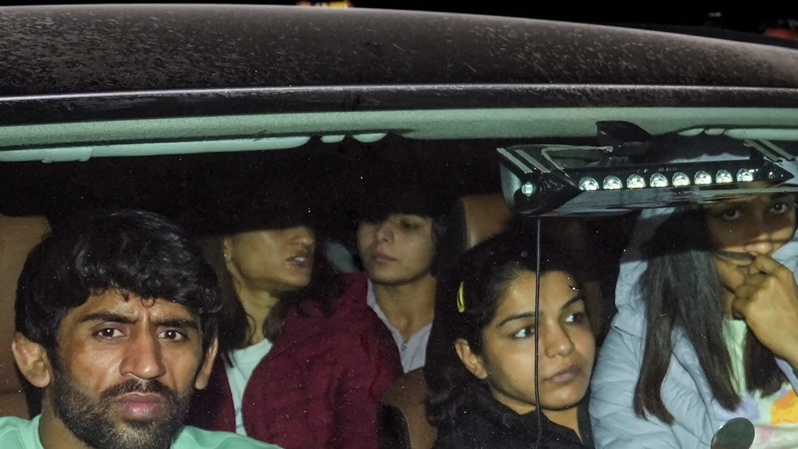 Wrestlers Protest LIVE: Agitation Called Off After WFI Chief Asked to Step Aside, Govt to Probe Sexual Harassment Allegations