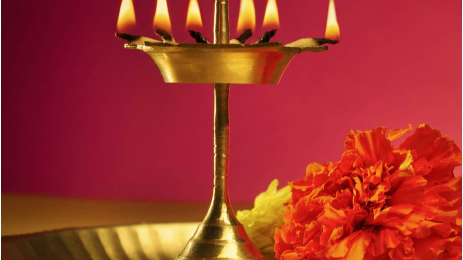 Aaj Ka Panchang, February 15: Check Out Tithi, Vrat, Rahu Kaal and Other Details for Wednesday