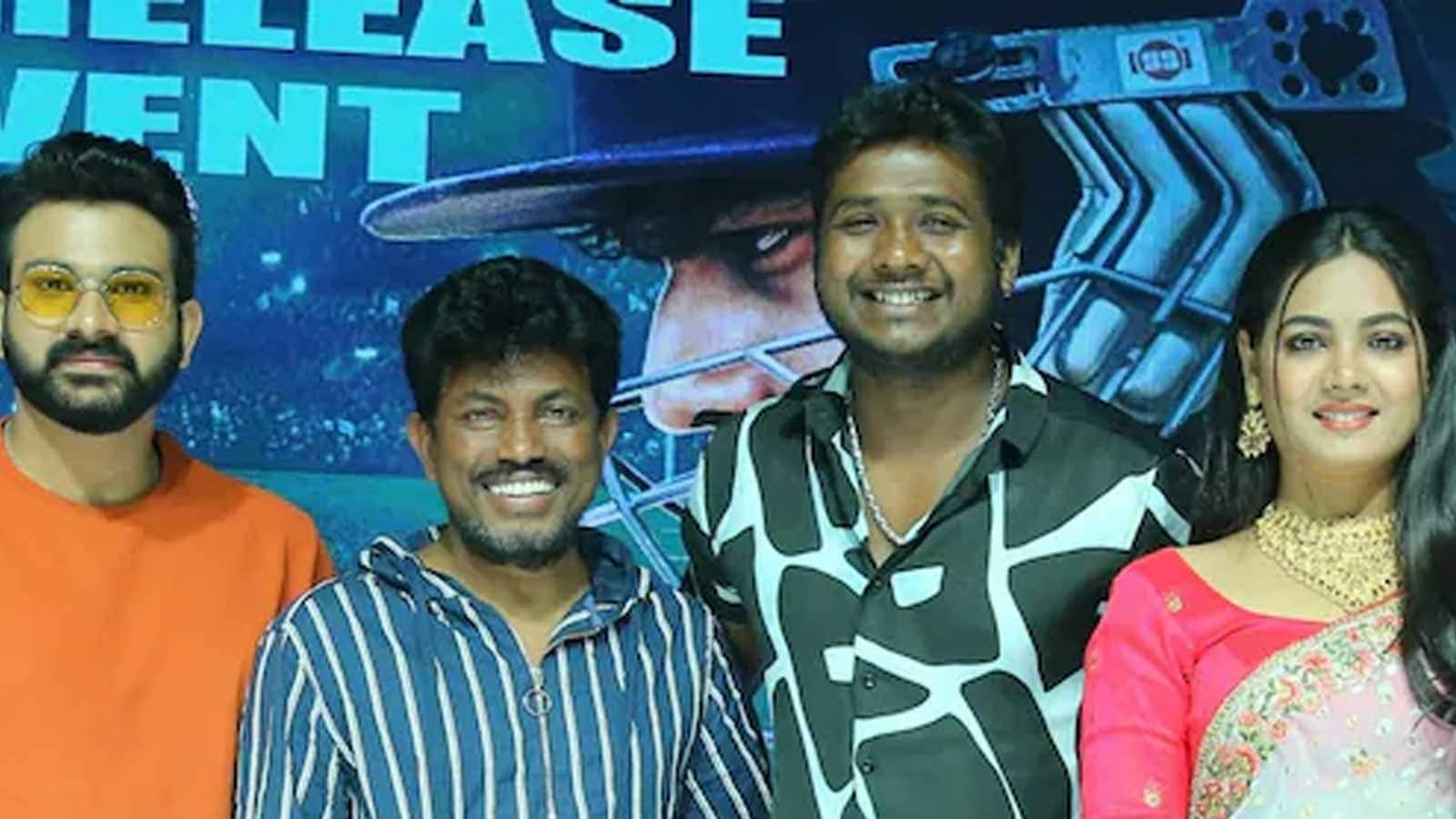 Singer Rahul Sipligunj pays respect to music composer Vengi Sudhakar