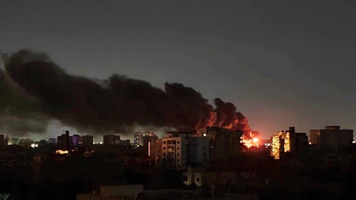 Sudan Fighting Eases in Parts of Khartoum on First Day of Eid