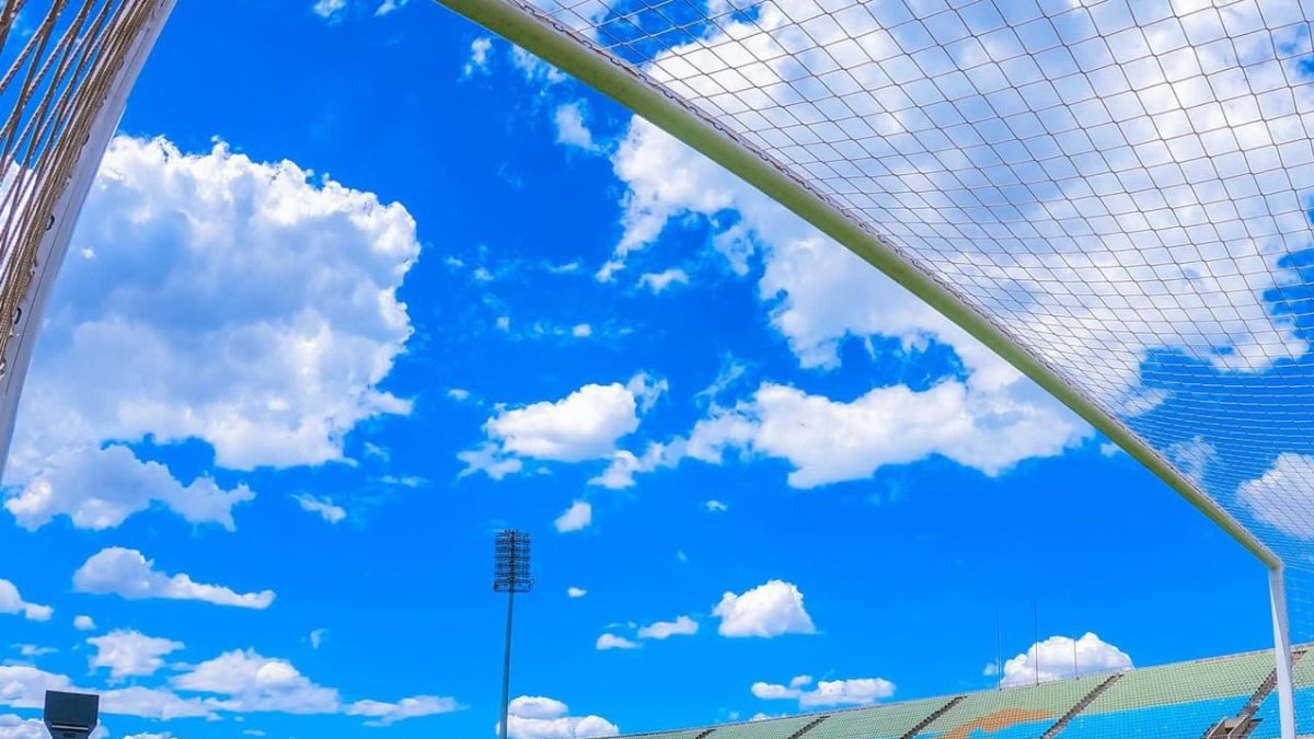 El-Gaish Goalie Mohamed Shaaban Hit With Fireworks During Al Ahly Tripoli Clash in Arab Club Champions Cup