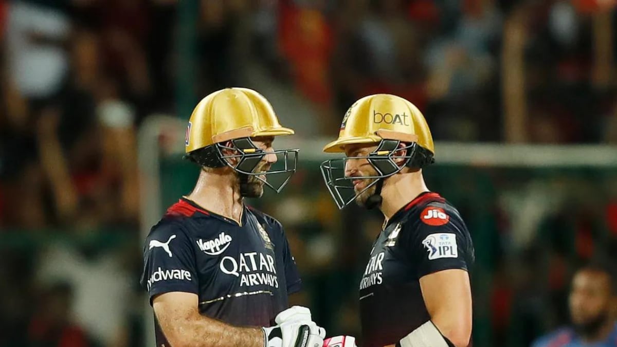 WATCH: Glenn Maxwell and Faf du Plessis Smash LSG Bowlers All Over the Park and Out of It Too