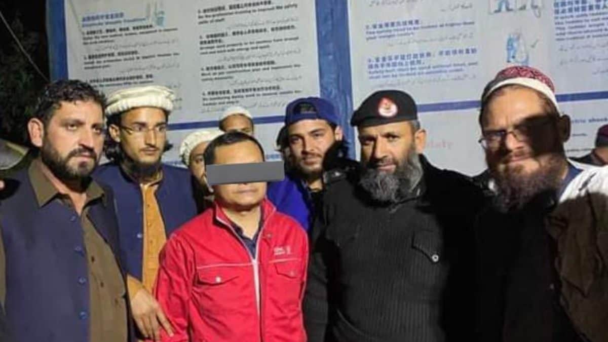 Pakistani Court Remands Chinese National on Blasphemy Charges; China Verifying Reports