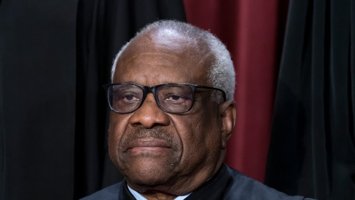 US Supreme Court Justice Thomas Accepted Undisclosed Luxury Trips from Republican Donor: Report