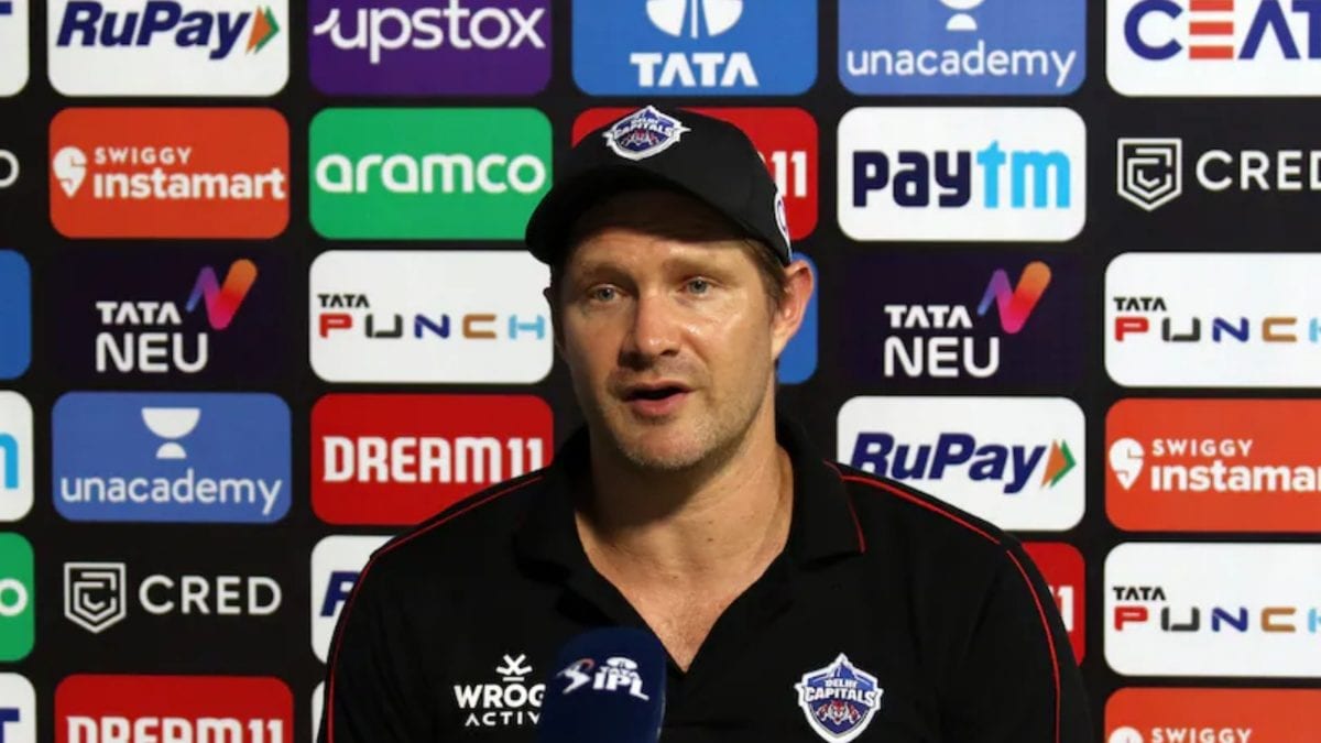 Shane Watson Rues Absence of Home Advantage in a Poor Season for Delhi Capitals