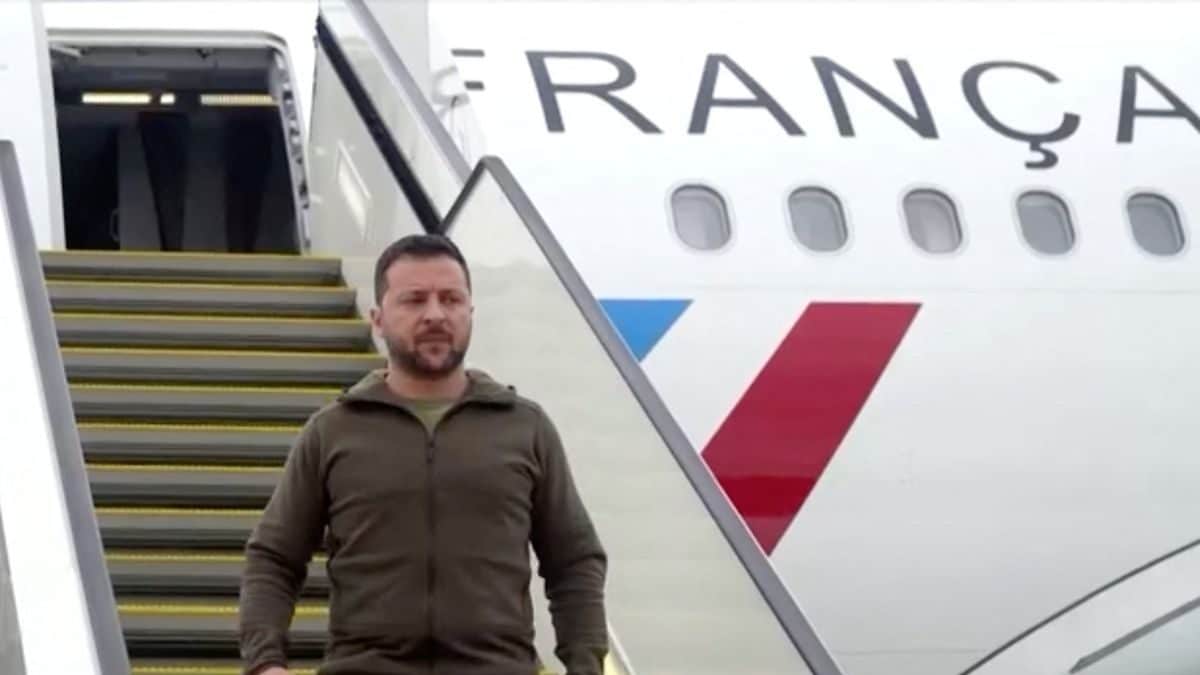 Jeddah, Sleep and a French Plane: How Zelensky Reached Japans G7 Summit