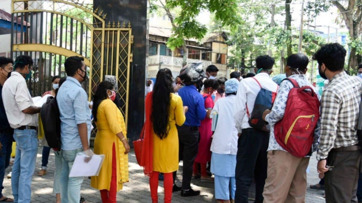 MAH MBA 2023 Begins Registration Process For Admissions At mba2023.mahacet.org.in  News18