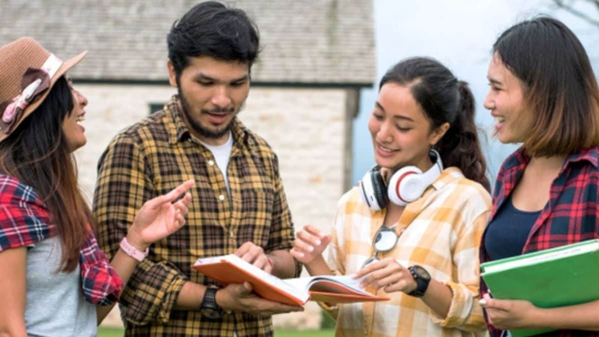 Mumbai University Admission 2023: KJ Somaiya College, Jai Hind College Release Second Merit List  News18