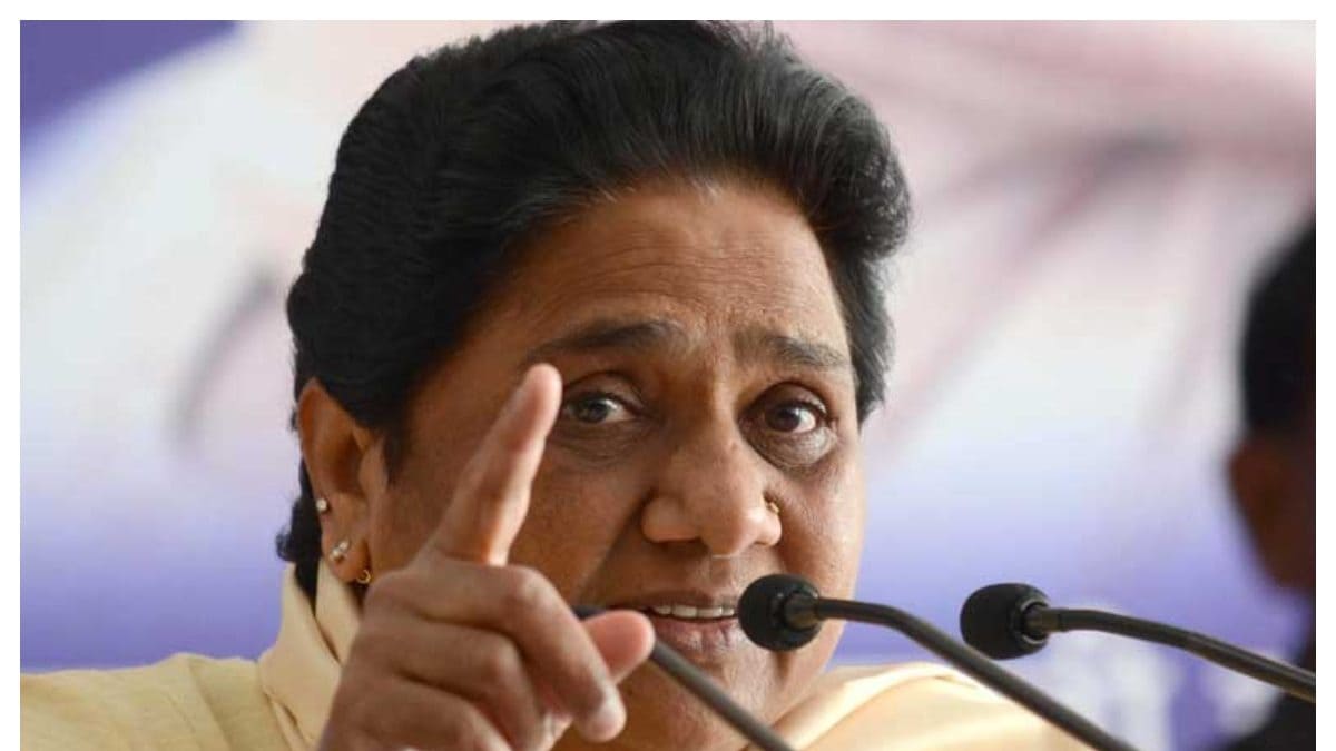 BSP to Maintain ?Complete Distance? from NDA and INDIA Bloc: Mayawati ? News18