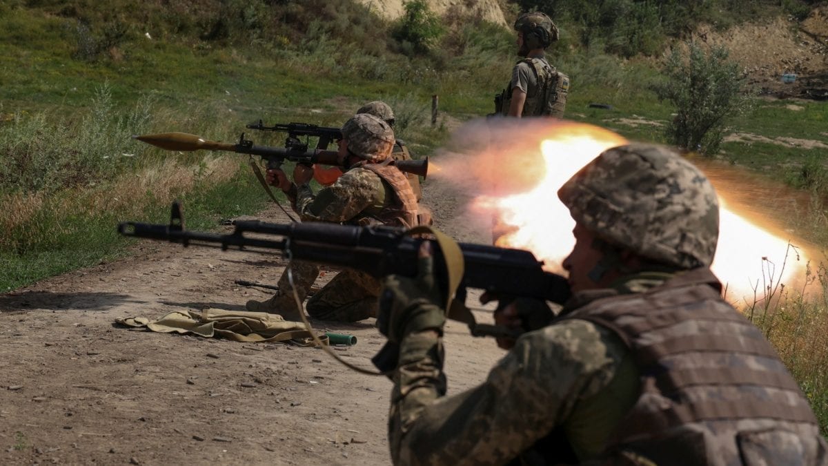 Ukraine Says Six Civilians Die in Russian Strikes ? News18