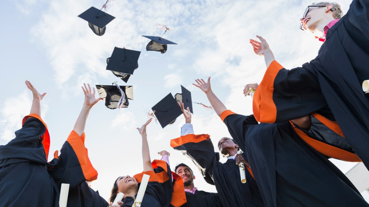 The Canada Queue: Lakhs of Indian Students Ready to Wait Out the Year, Dont Wish to Apply Elsewhere  News18