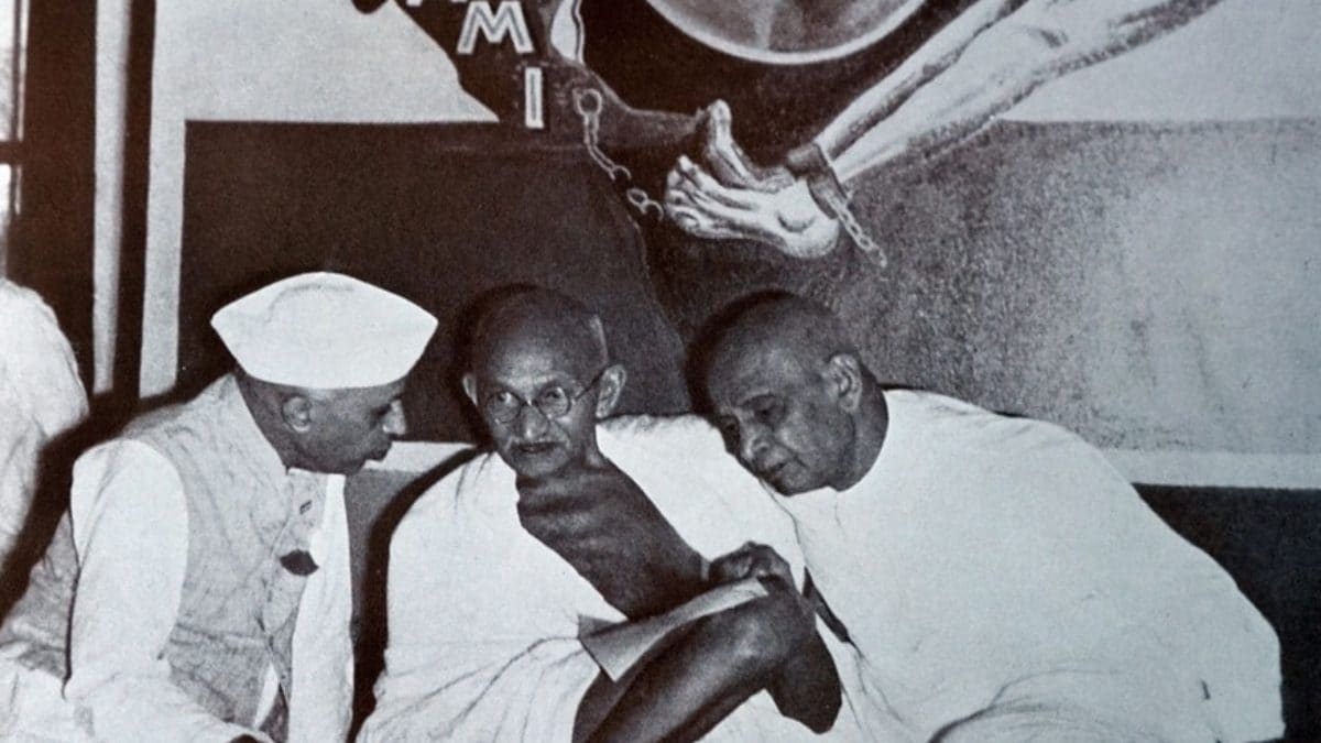 Gandhi Jayanti 2023: Did You Know Mahatma Gandhi was Vegetarian? 20 Lesser-Known Facts About Him ? News18