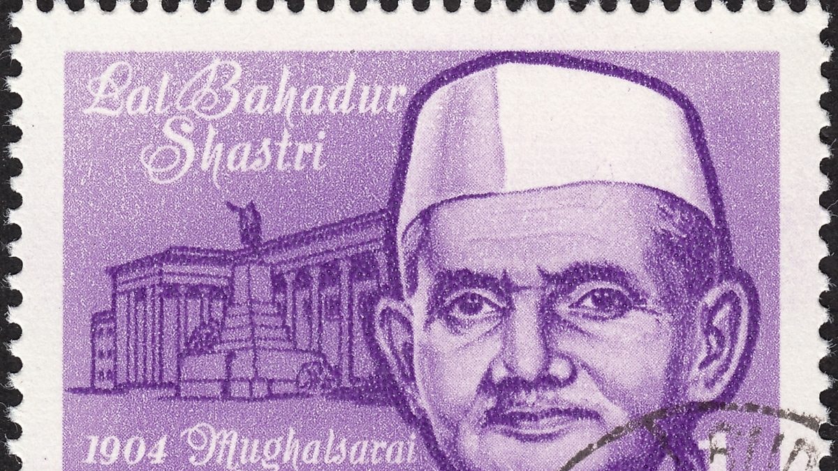 Lal Bahadur Shastri Birth Anniversary 2023: History, Significance, Quotes, Slogans, and 5 Books About Former Prime Minister of India ? News18