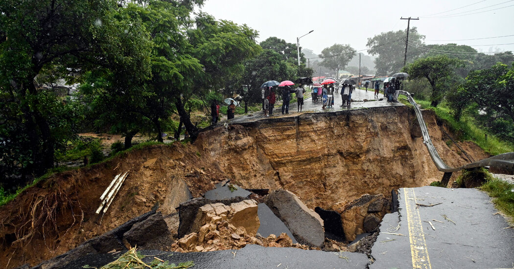 Video: Flooding From Cyclone Freddy Hampers Recovery Efforts