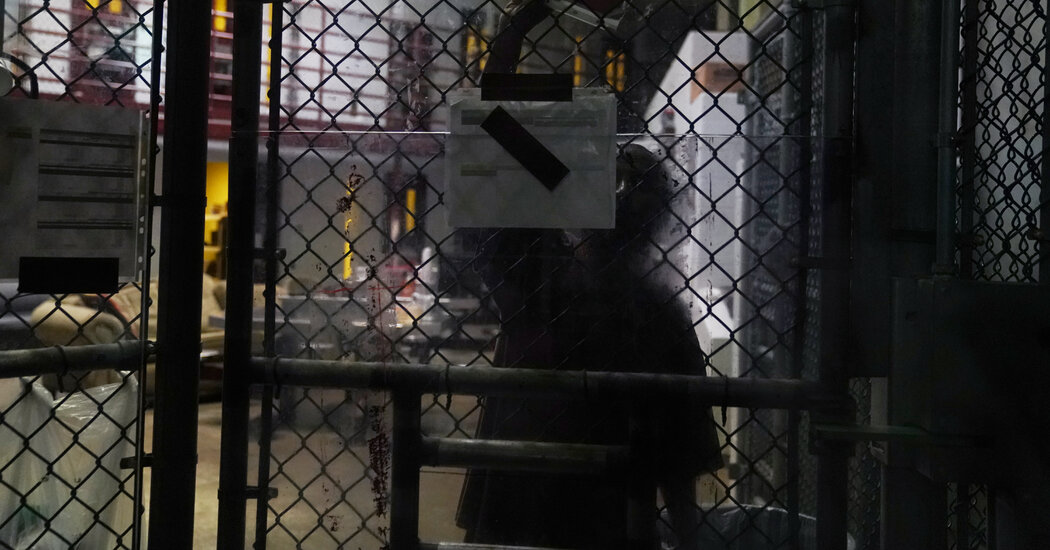 Pentagon’s Repatriation of Algerian Leaves 30 Prisoners at Guantánamo