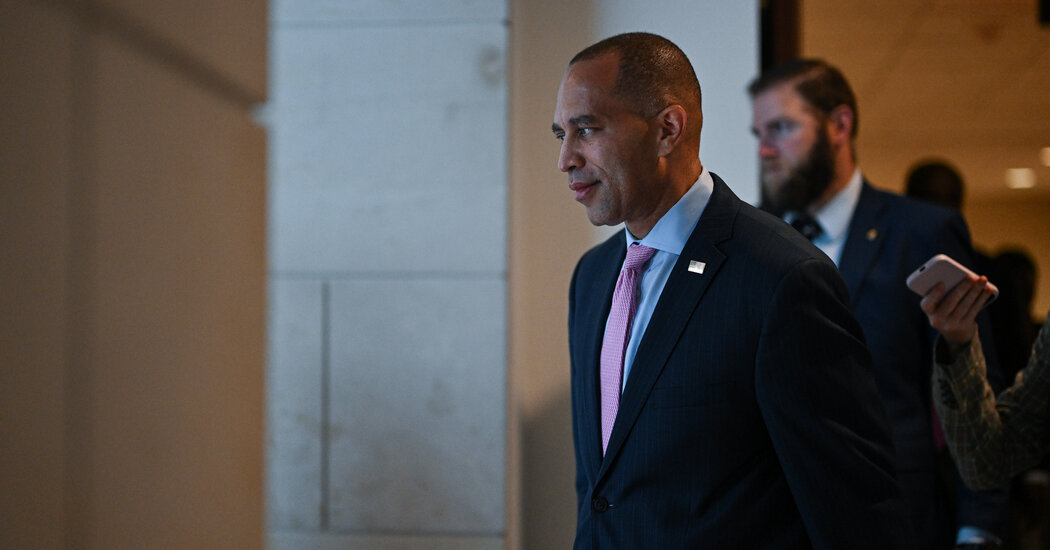 Democrats Weigh Whether to Rescue McCarthy From G.O.P. Ouster Bid