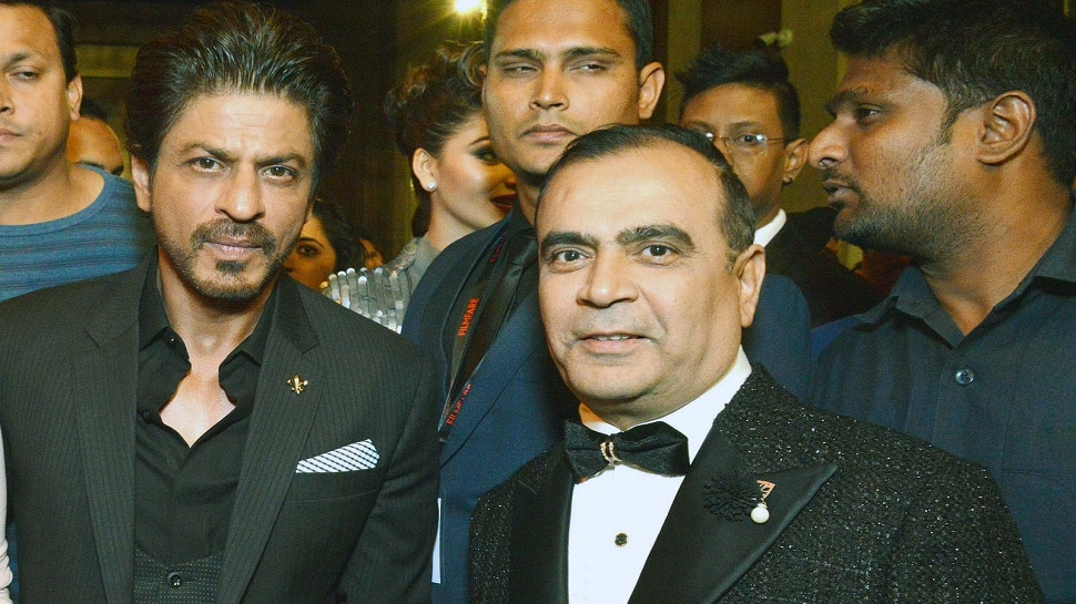 Dr Yogesh Lakhani Inspires Youth With His Diversified Works