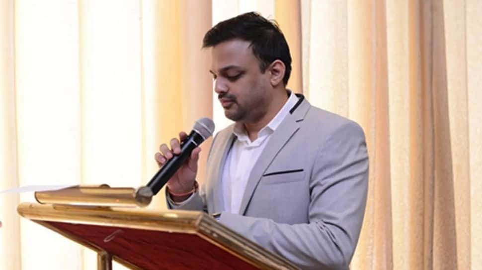 Entrepreneur Who Is Revolutionizing The Education Sector  Dr. Vinay Agrawal