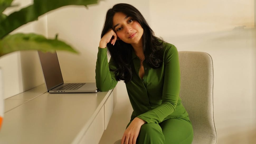 Check Out YouTuber Eman Batliwallas Journey From A Dream To 40 Full-Time Employees