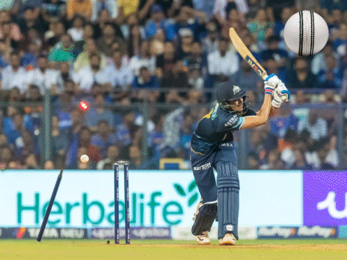 Surya completes century with last ball six: Hardik-Kohli congratulates, Rashid Khan hits 10 sixes;  View Top Moments